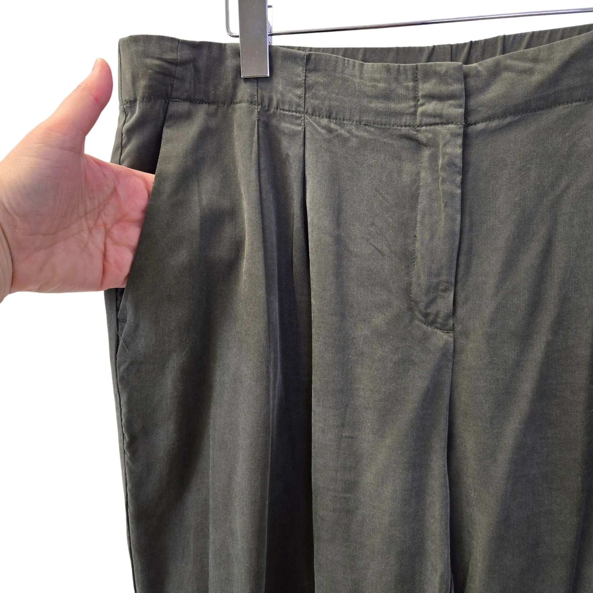 Chico's 100% Tencel Lyocell Cropped Skimmer Pants Size Chico's 2.5/Large