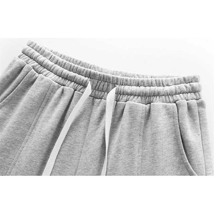 Loose Fit Knitted Tapered Drawstring Sweatpant