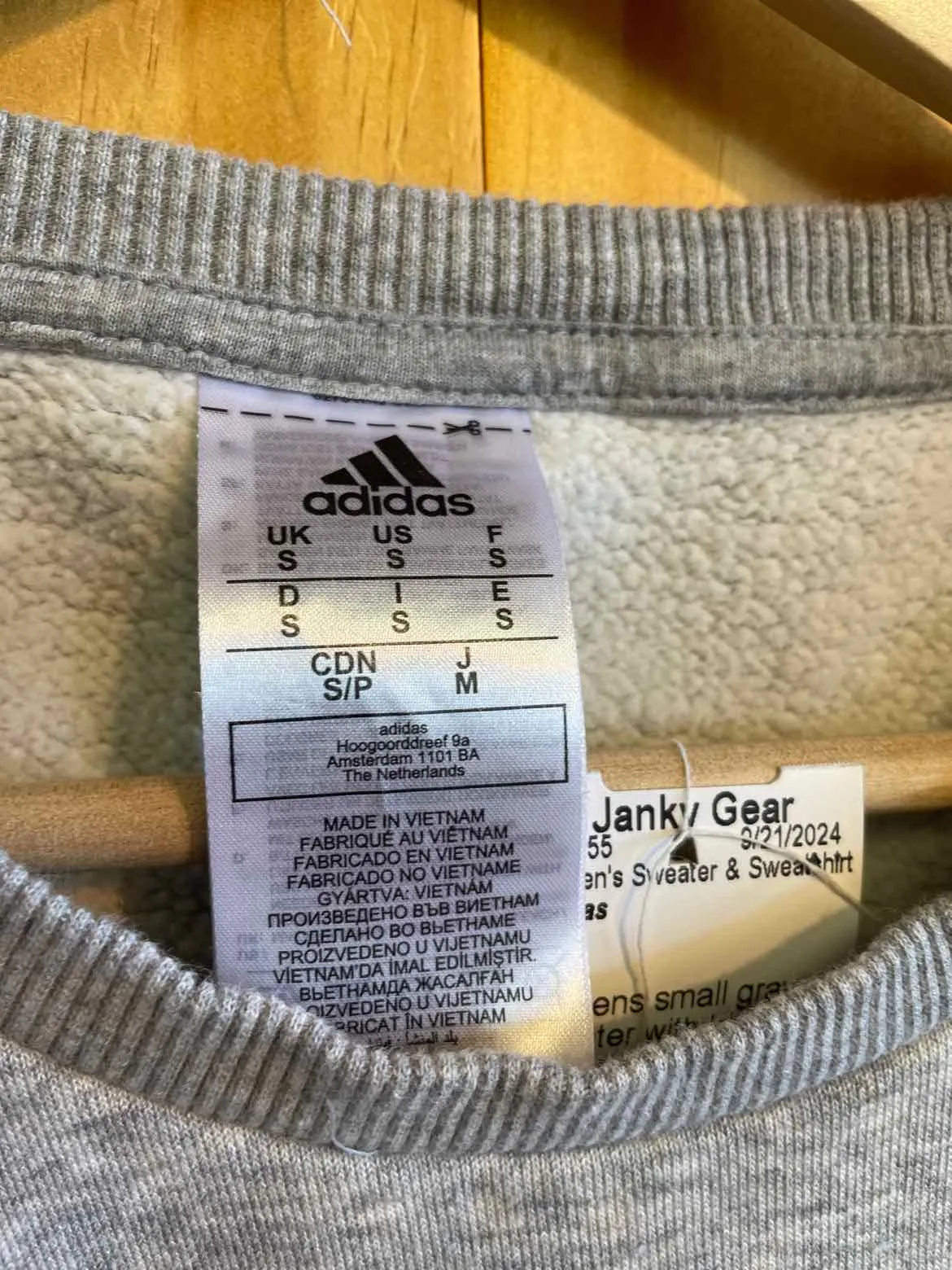 Size Small Adidas Gray Women's Sweater & Sweatshirt
